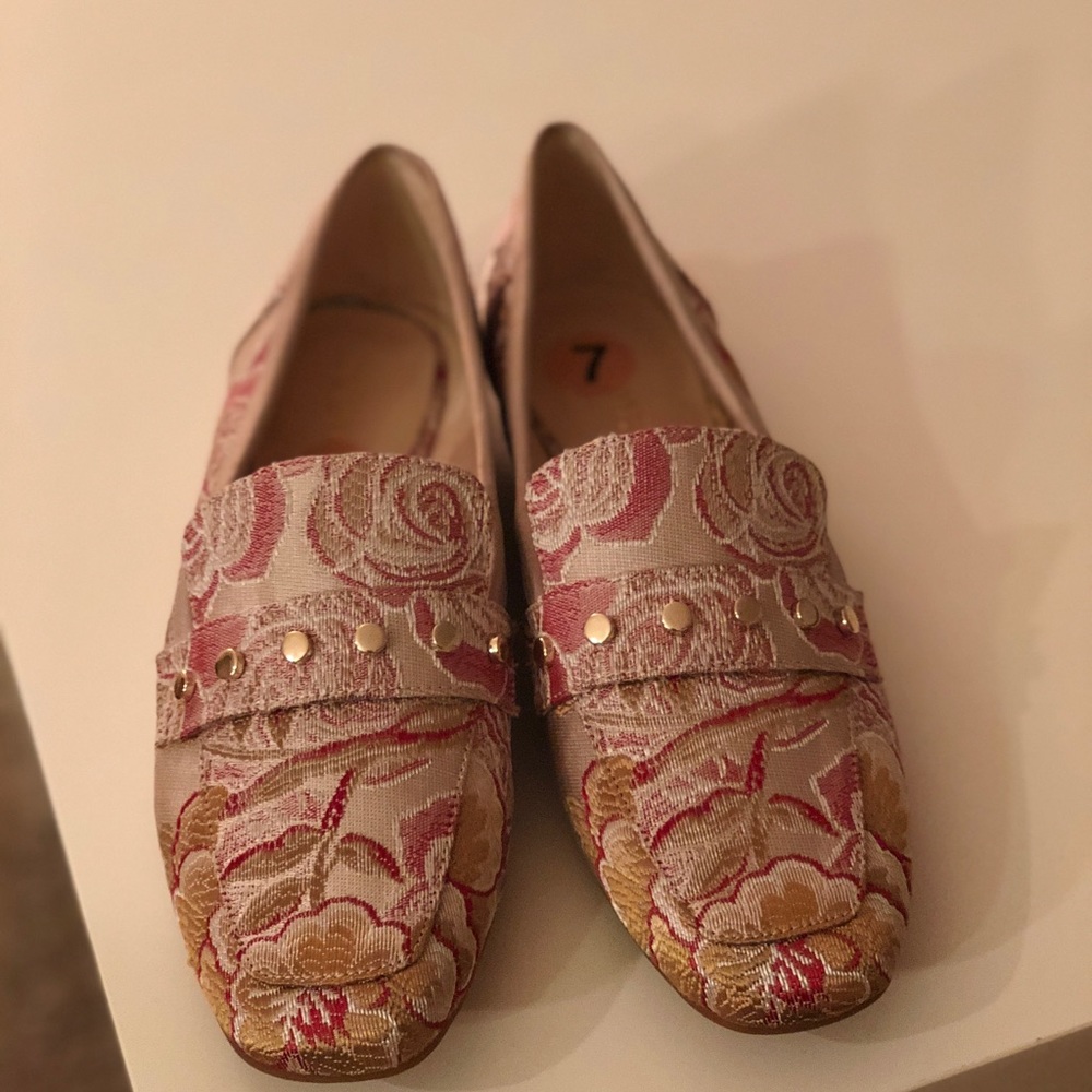 ⭐️BRAND NEW⭐️ Nine West, size 7 loafers!